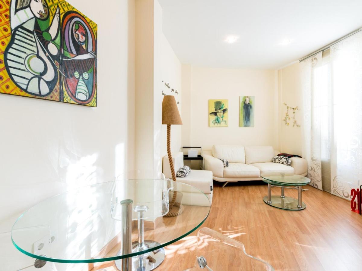 Holi-Rent Goya Daire Sevilla Dış mekan fotoğraf