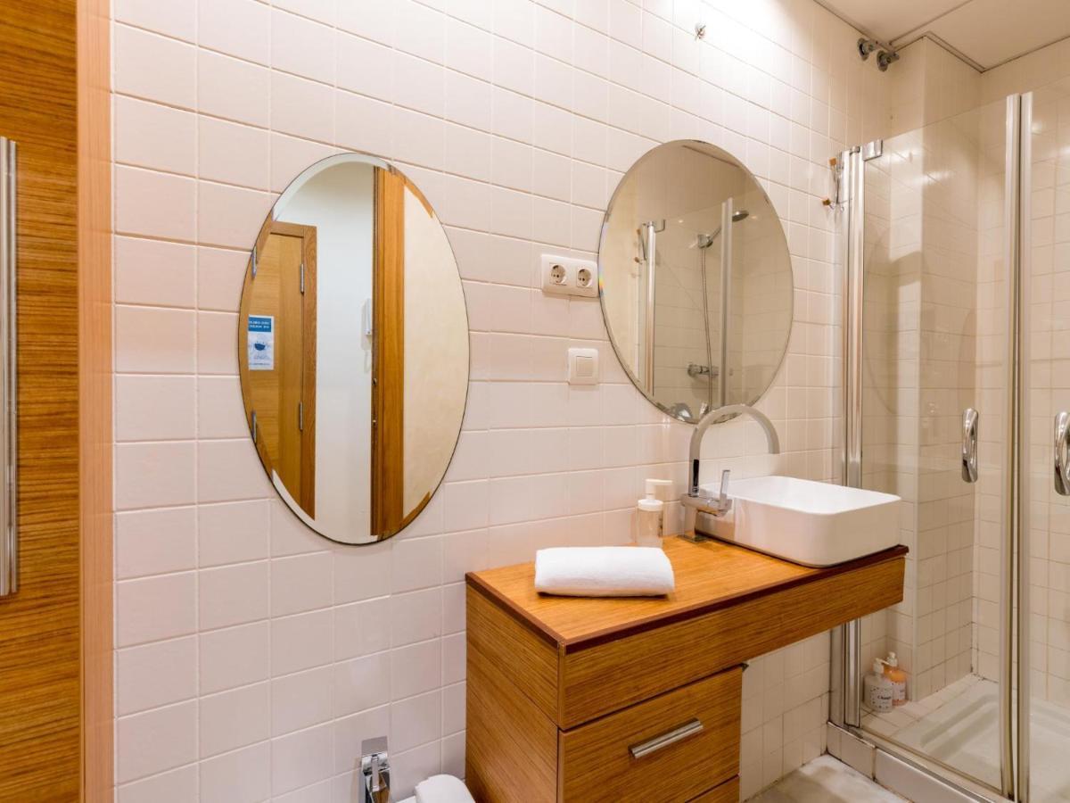Holi-Rent Goya Daire Sevilla Dış mekan fotoğraf